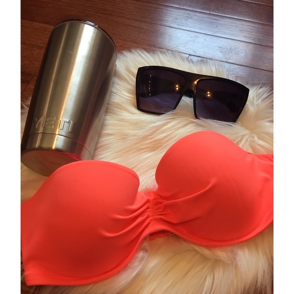 Victoria's Secret Other - ♡Victoria’s Secret♡ neon strapless bikini top